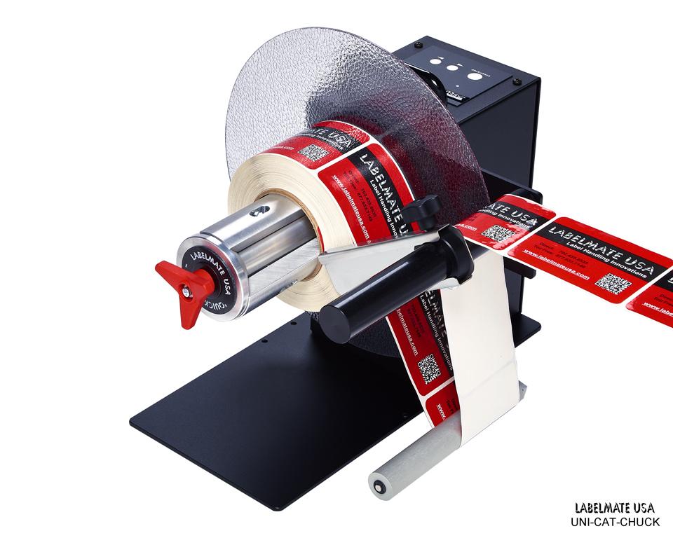 UNI-CAT-CHUCK (LIKE NEW)